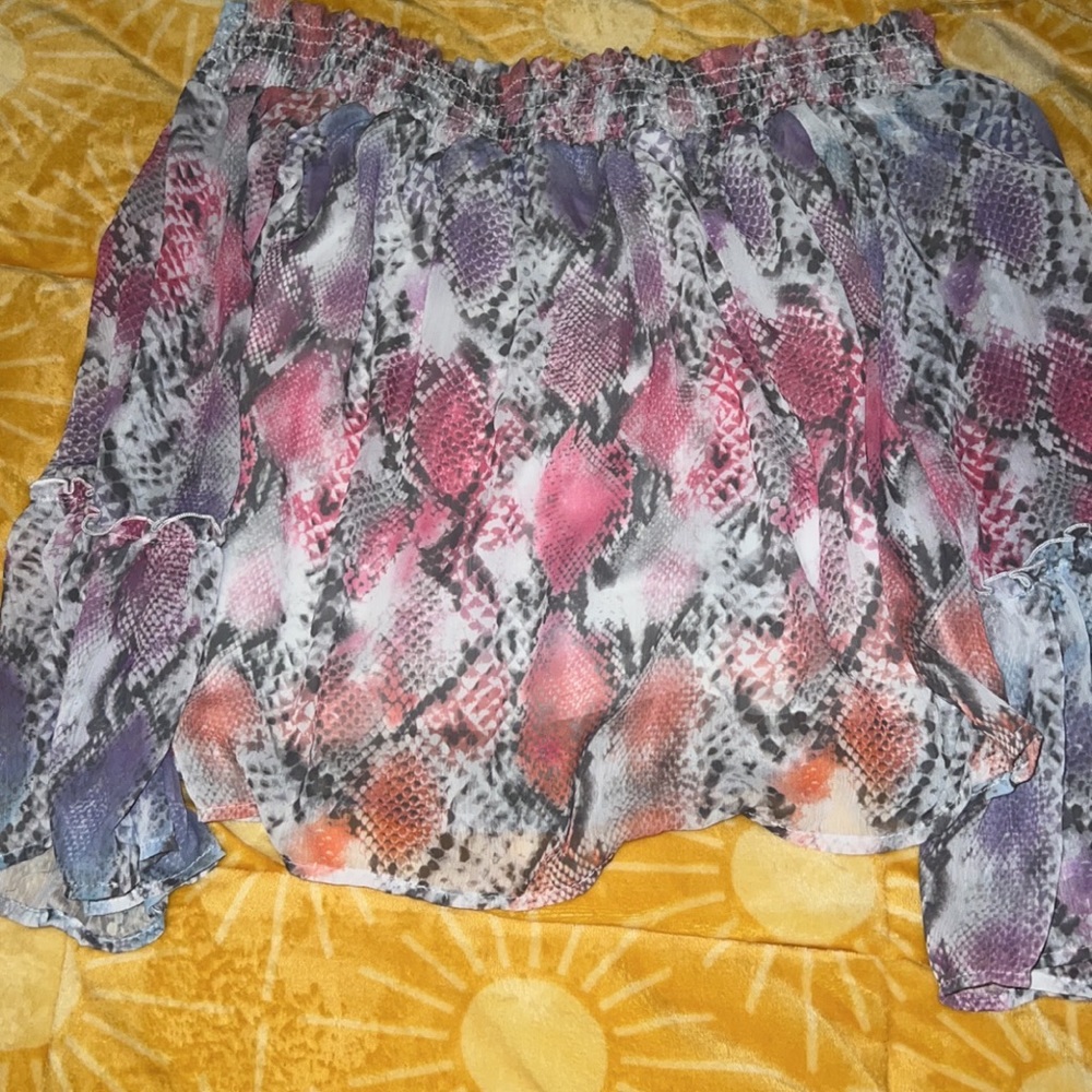 Floral Off the Shoulder Blouse